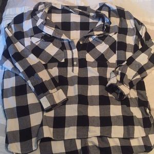 Black and white buffalo plaid pullover